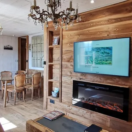 Apartment Le Renne Blanc Pyrenees De France Font-Romeu-Odeillo-Via