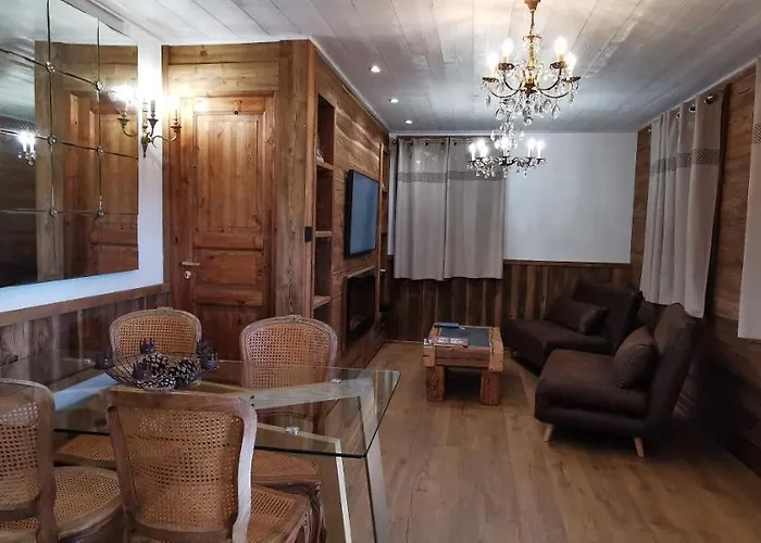 Le Renne Blanc Pyrénées De France Apartamento Font Romeu