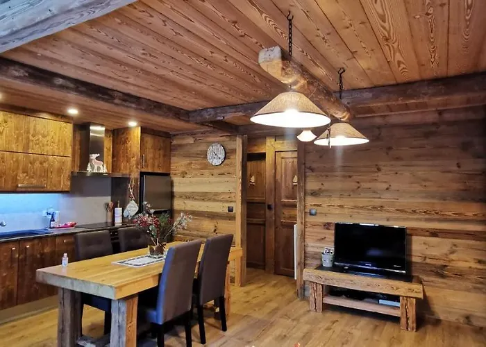Le Renne Blanc Pyrénées De France Apartamento Font Romeu