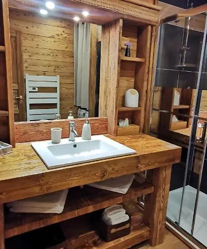 Le Renne Blanc Pyrénées De France Apartamento Font Romeu