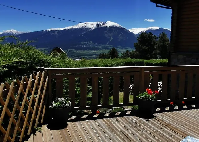 Le Renne Blanc Pyrénées De France Font Romeu
